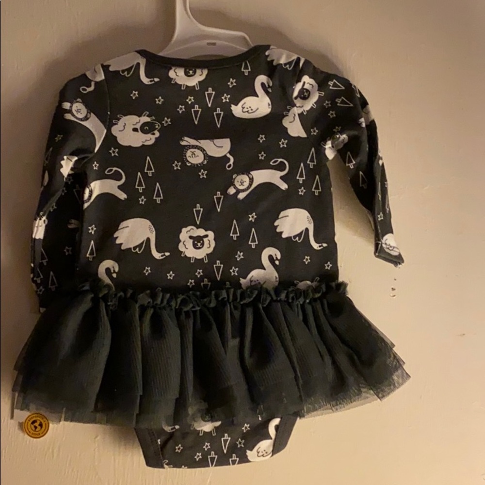 Dress - Picture 2 of 3